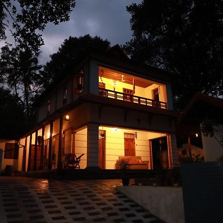 Kovalam Lake View Villa Vellayani Esterno foto