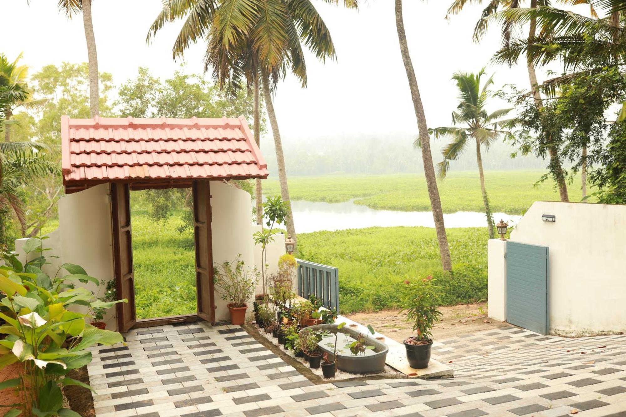 Kovalam Lake View Villa Vellayani Esterno foto