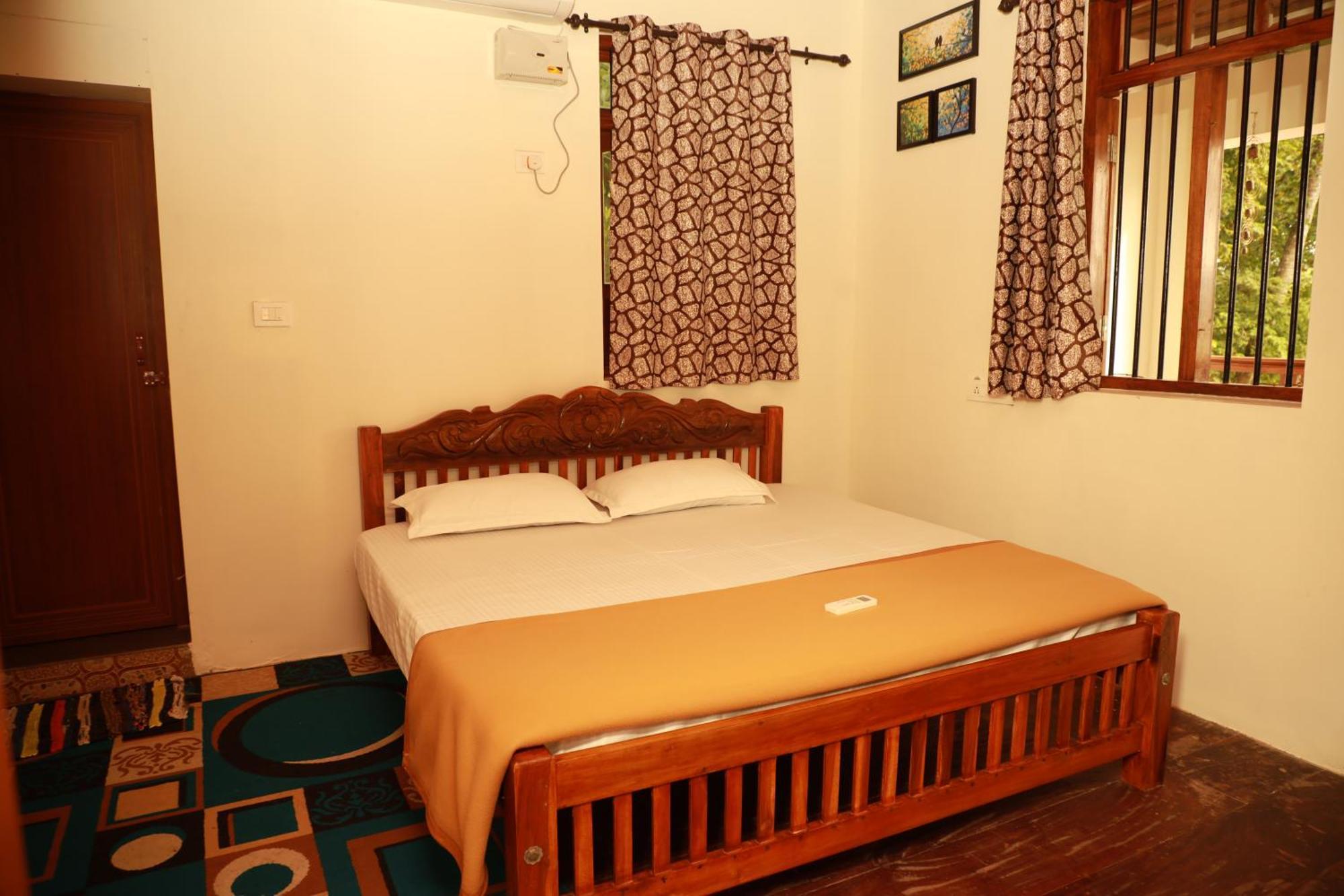 Kovalam Lake View Villa Vellayani Esterno foto