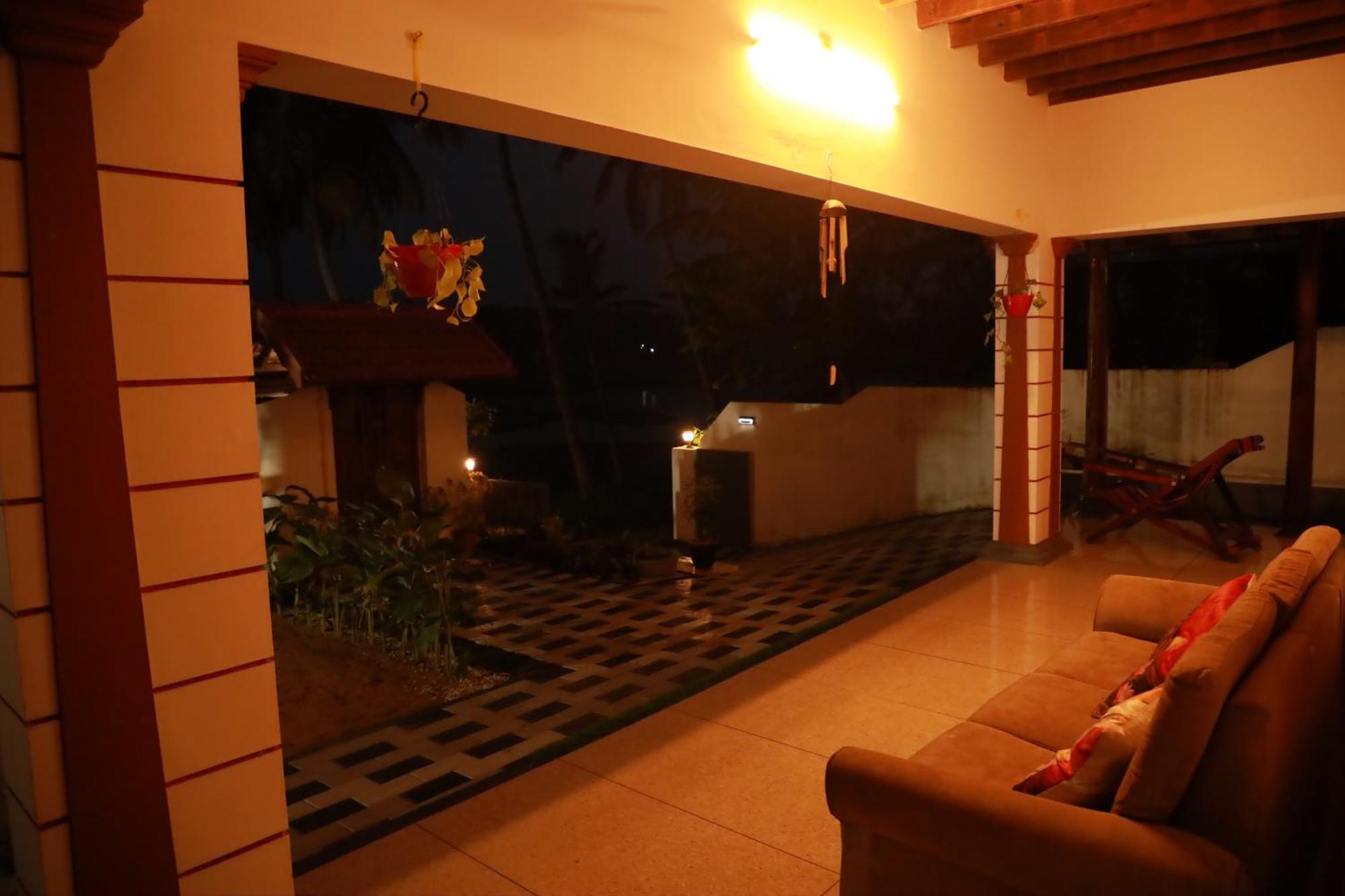 Kovalam Lake View Villa Vellayani Esterno foto